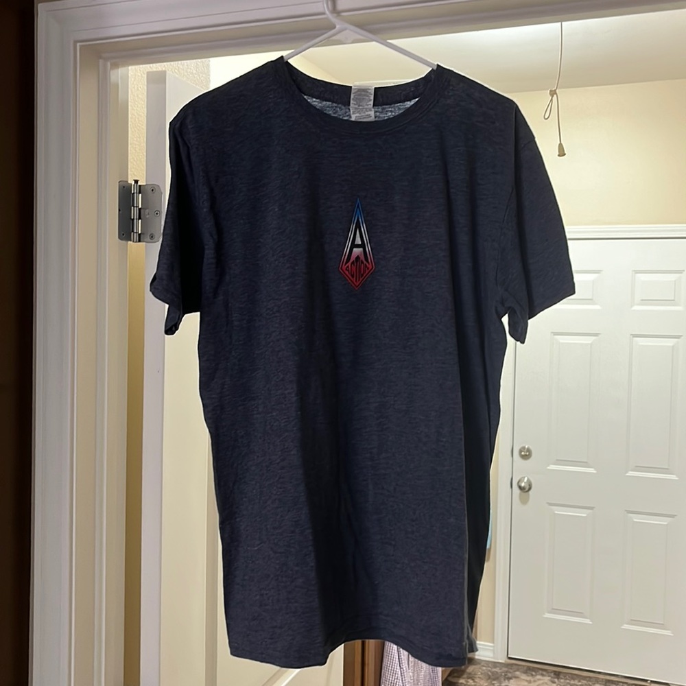 Men’s large cotton polyester American made surfboards T-shirt